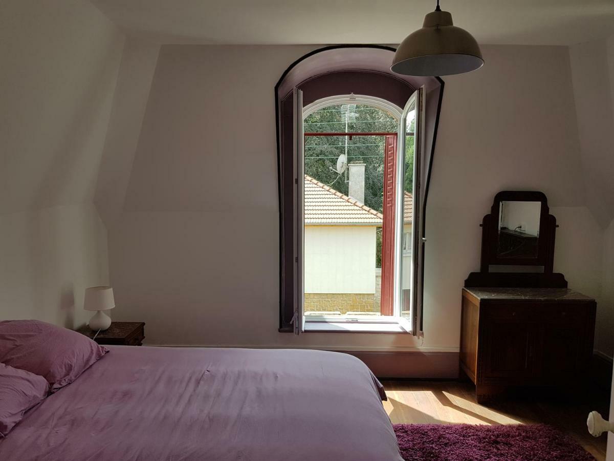 Appartement Atypique - 2 Chambres - Rue Calme Dans Centre Ville Sedan Luaran gambar